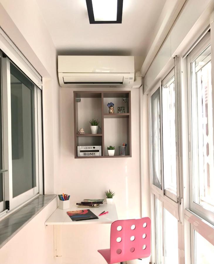 Apartamento Con Parking Gratis En El Centro, 2 Dormitorios Almería Exterior photo
