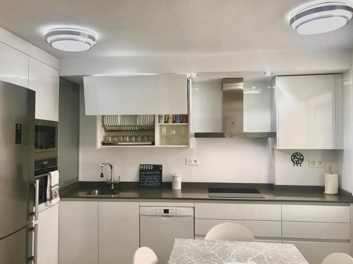 Apartamento Con Parking Gratis En El Centro, 2 Dormitorios Almería Exterior photo