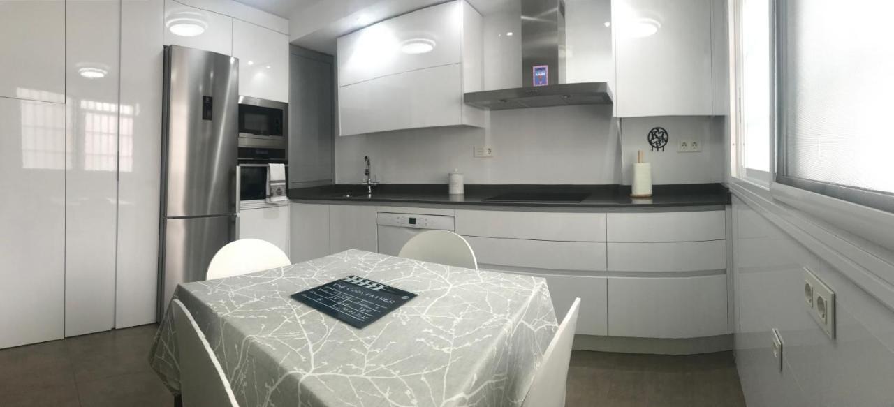 Apartamento Con Parking Gratis En El Centro, 2 Dormitorios Almería Exterior photo