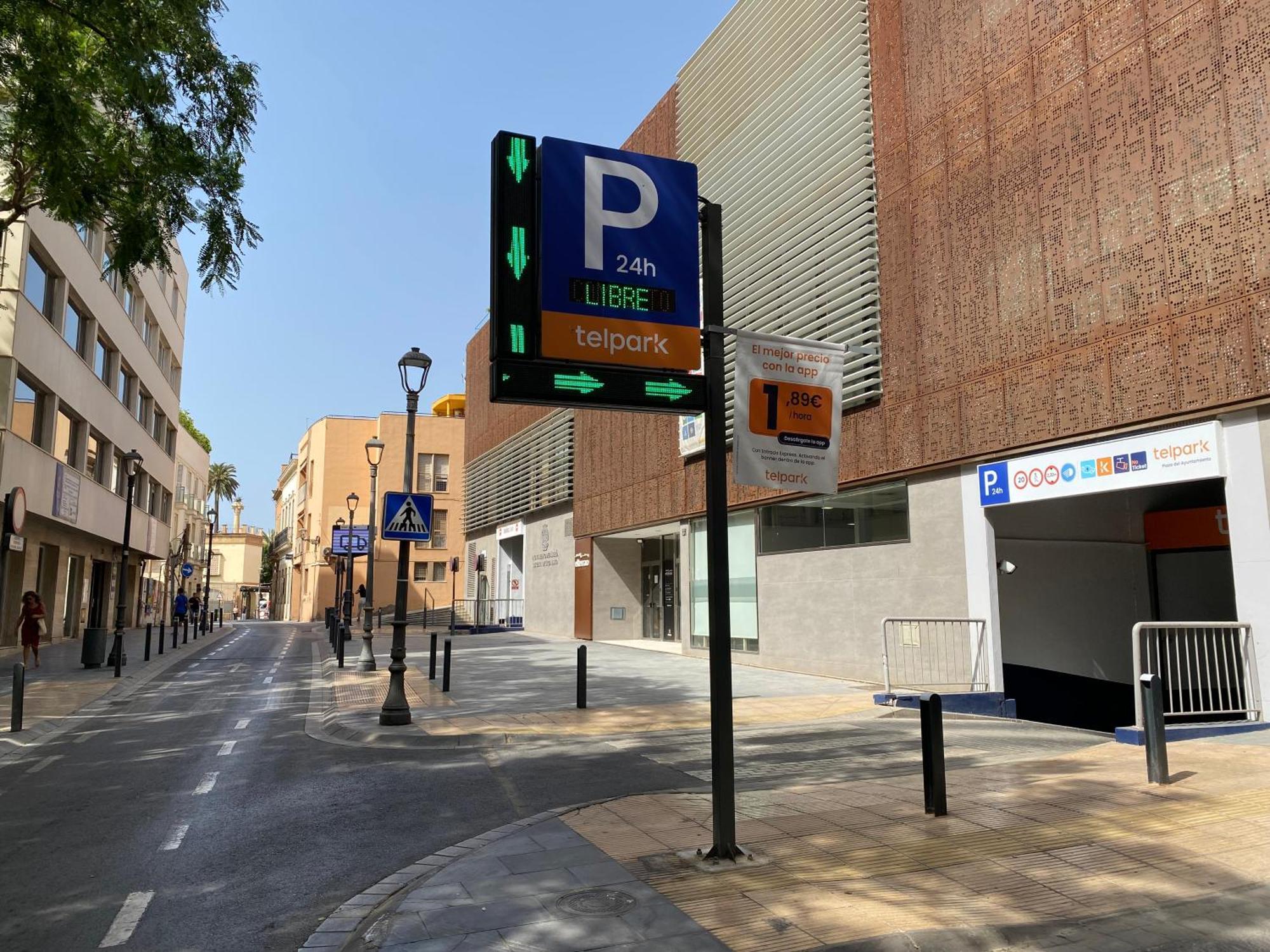 Apartamento Con Parking Gratis En El Centro, 2 Dormitorios Almería Exterior photo
